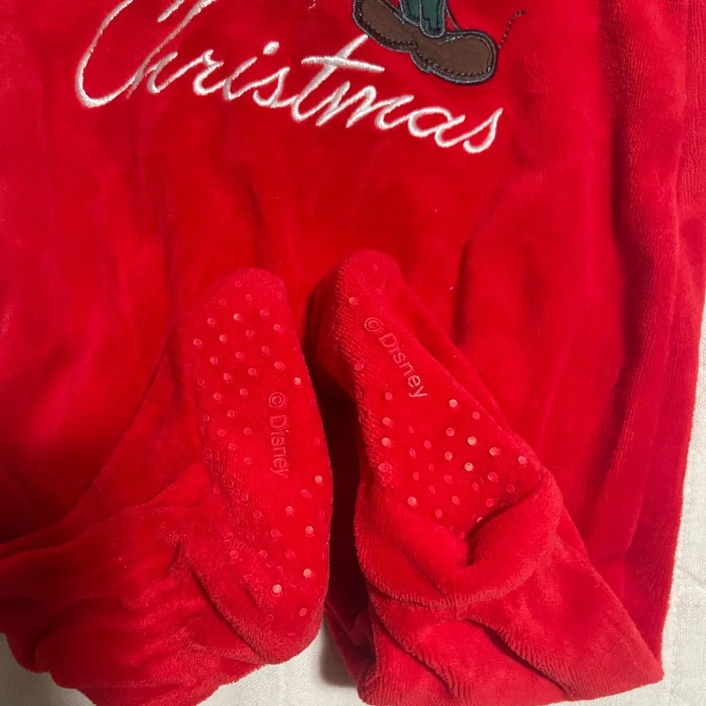 Disney baby Christmas pajamas size 3-6 months